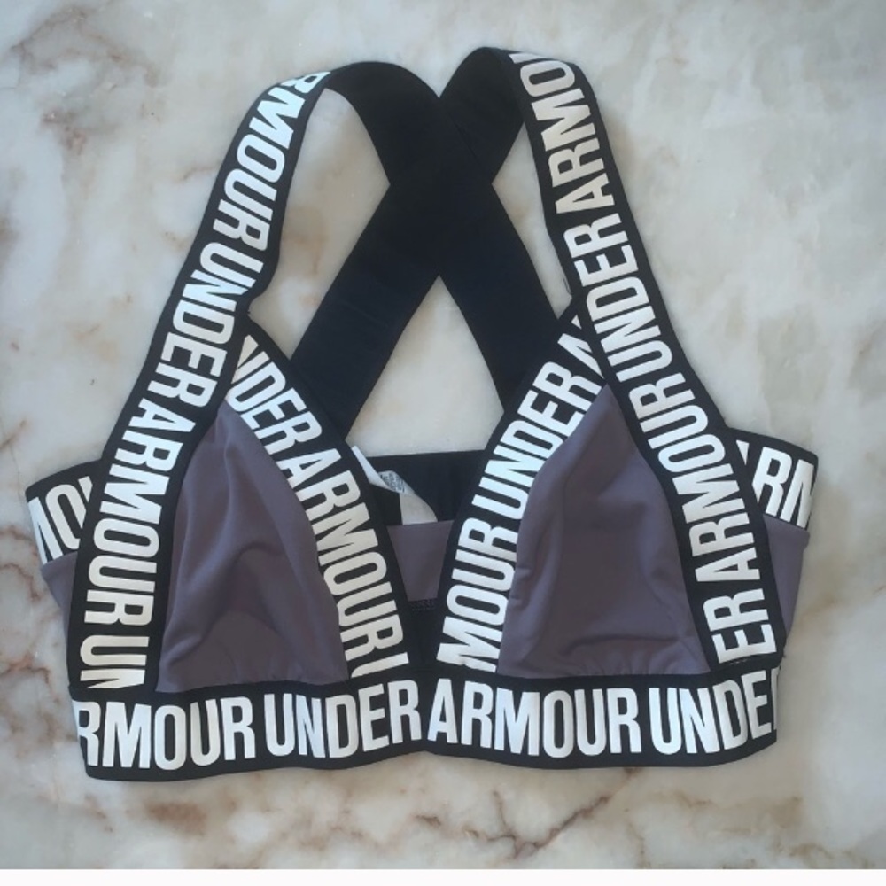 Not selling in search of L or XL obsessed!